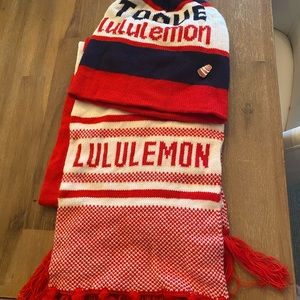 Lululemon hat and scarf